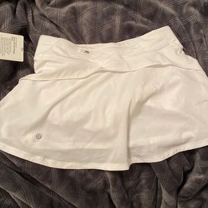 COPY - Lululemon play off the pleads skirt size 6